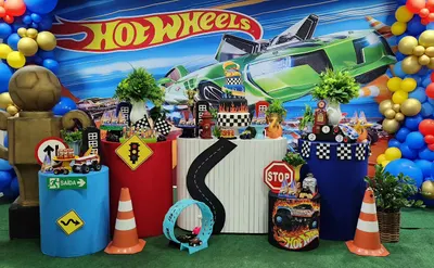 Plataforma 360°, brinquedo carro-chefe da casa
